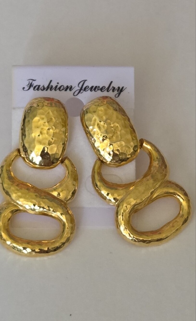 Fashion Jewerly Gold-Tone Hammered Link Drop Earrings NWT - Picture 3 of 3